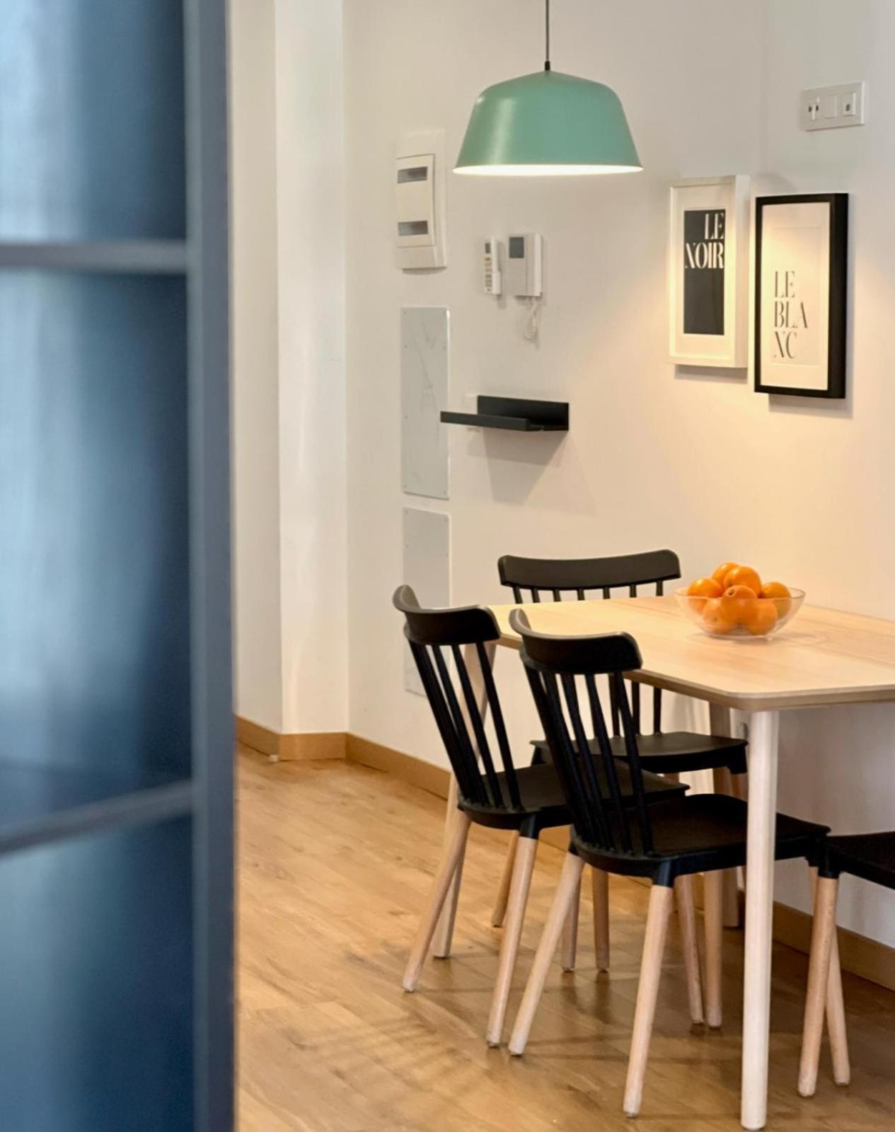 Apartamentos De Pradas 瓦伦西亚 外观 照片