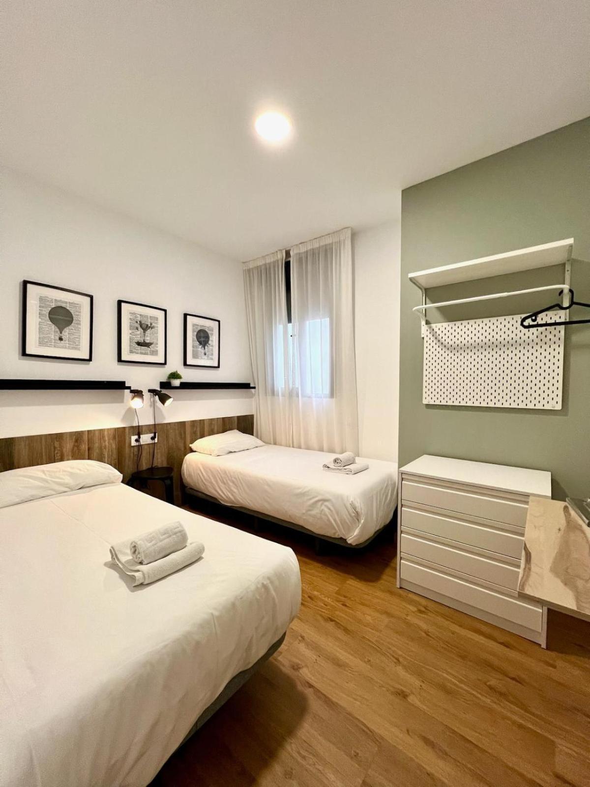 Apartamentos De Pradas 瓦伦西亚 外观 照片
